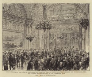 Het Huwelijk van de Hertog van Edinburgh, de Tsaar en Tsarina Feliciteren de Bruid en Bruidegom na de Engelse Huwelijksdienst in de Alexanderzaal