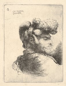 Man in profiel naar rechts kijkend, met een bontmuts, uit de serie Kleine Hoofden in het Oosten