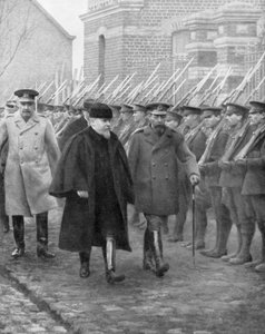 Franse president Raymond Poincaré en koning George V, december 1914