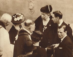 Gedenkteken voor zijn vader onthuld, Windsor Castle, 23 april 1937